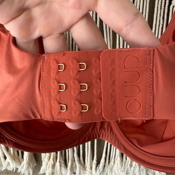 CUUP Scoop Bra red Orange supportive adjustable EUC B - Picture 5 of 11